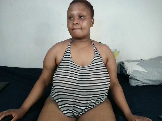  BIGTITTISXX chat room