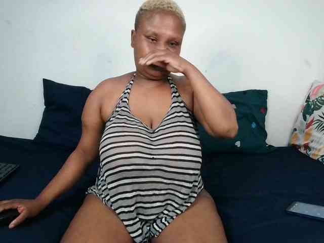 BIGTITTISXX BIGTITTISXX