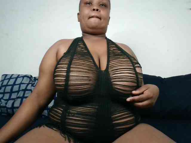 BIGTITTISXX BIGTITTISXX