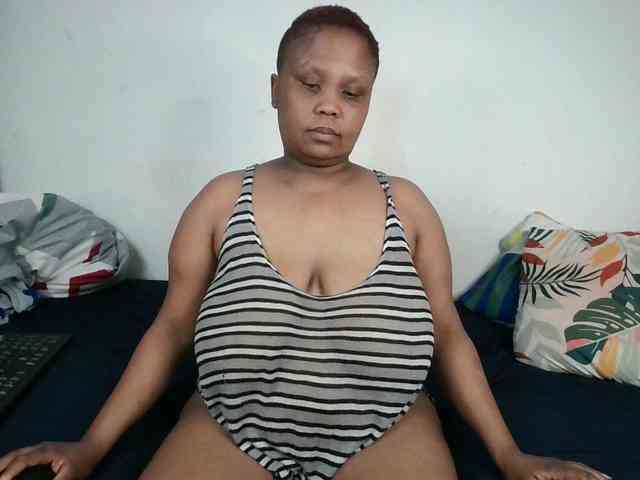 BIGTITTISXX BIGTITTISXX