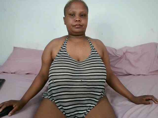 BIGTITTISXX BIGTITTISXX