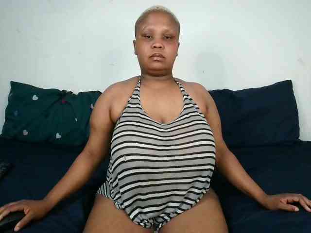 BIGTITTISXX BIGTITTISXX