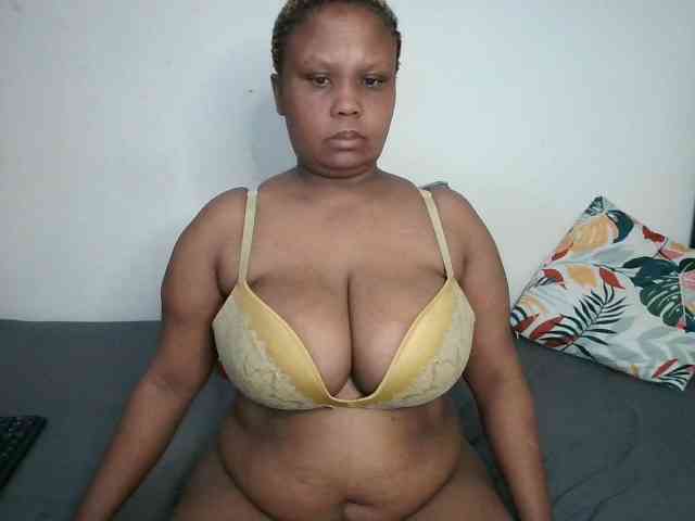 BIGTITTISXX