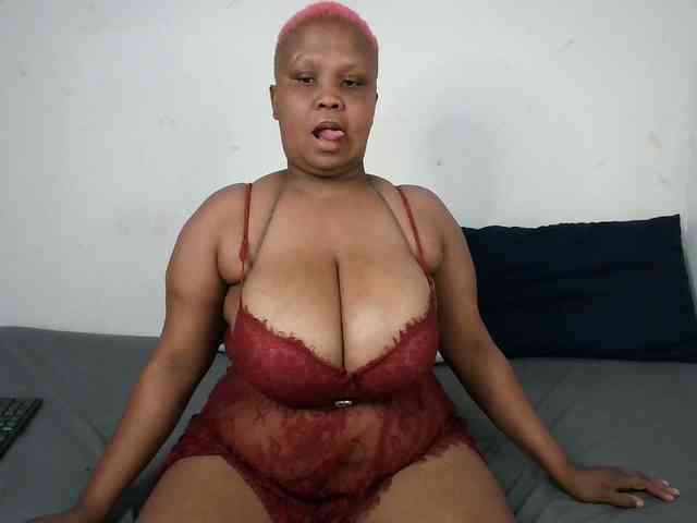 BIGTITTISXX BIGTITTISXX