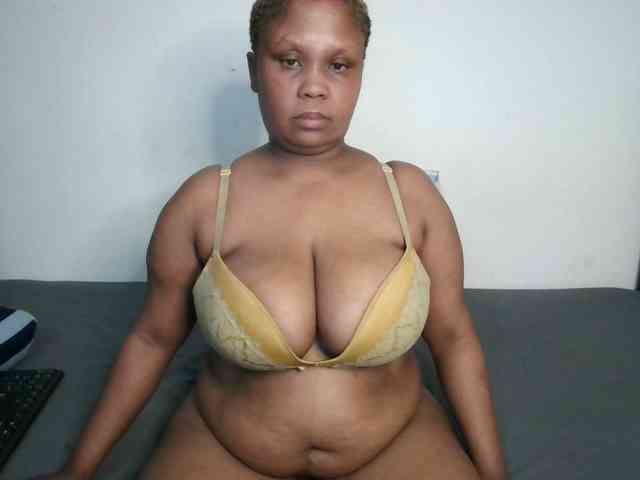 adut chat BIGTITTISXX