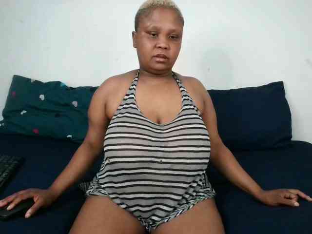 BIGTITTISXX BIGTITTISXX