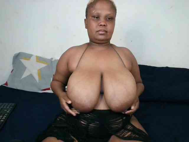 BIGTITTISXX BIGTITTISXX