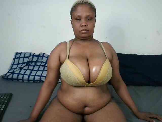 BIGTITTISXX BIGTITTISXX