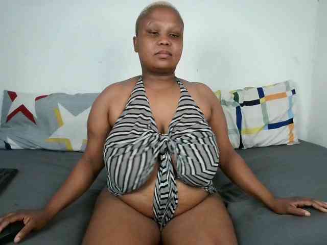 BIGTITTISXX BIGTITTISXX