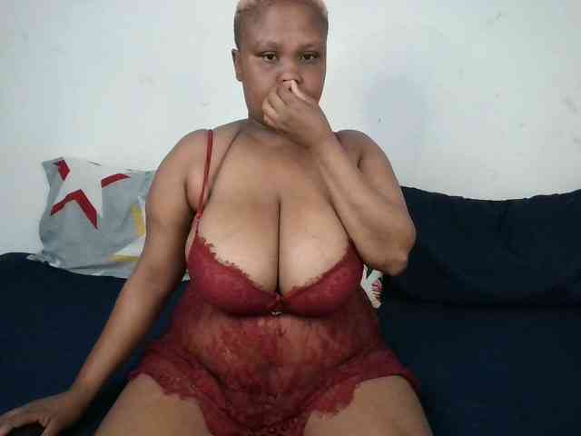 BIGTITTISXX BIGTITTISXX