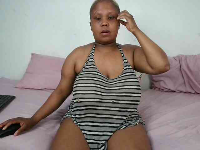 BIGTITTISXX BIGTITTISXX