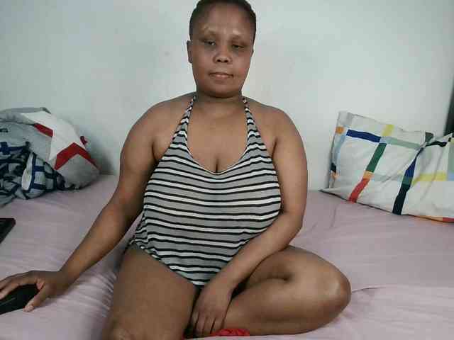 BIGTITTISXX BIGTITTISXX