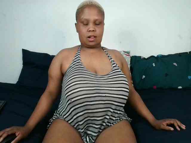 BIGTITTISXX BIGTITTISXX