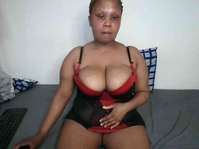BIGTITTISXX
