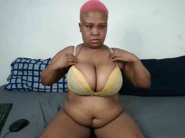 BIGTITTISXX BIGTITTISXX