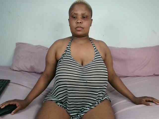 BIGTITTISXX BIGTITTISXX