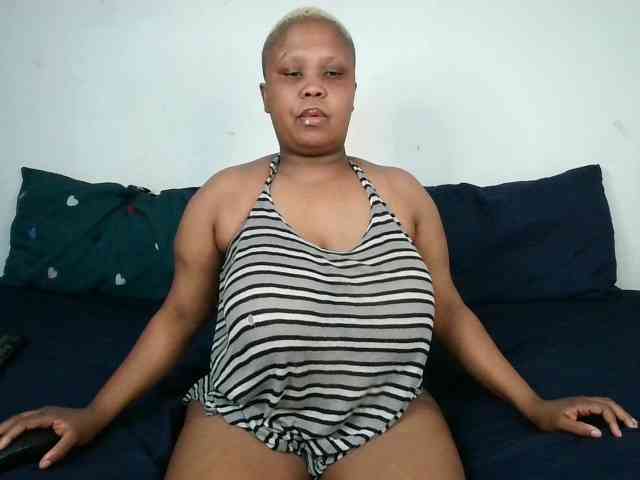 BIGTITTISXX BIGTITTISXX