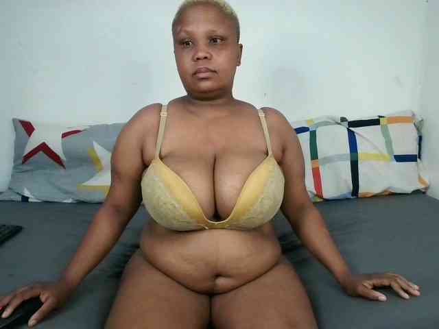 BIGTITTISXX BIGTITTISXX