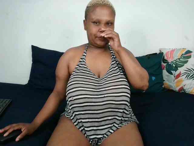 BIGTITTISXX BIGTITTISXX