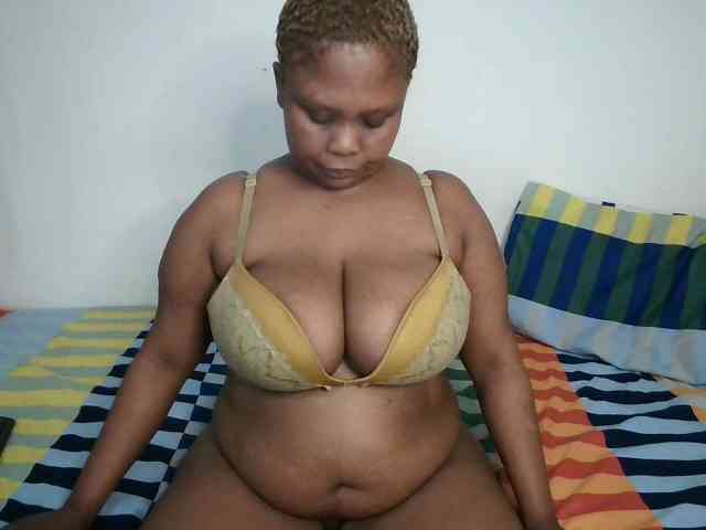 BIGTITTISXX