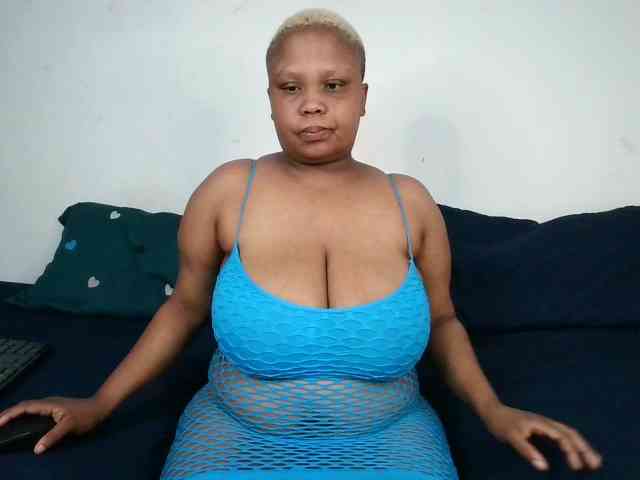 BIGTITTISXX BIGTITTISXX