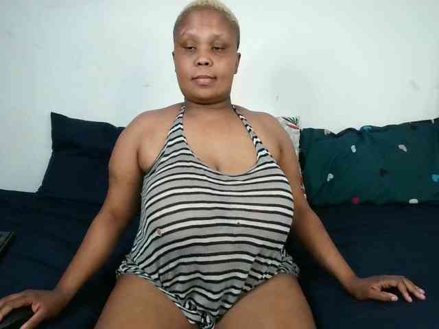 BIGTITTISXX BIGTITTISXX