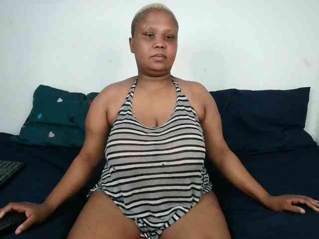 BIGTITTISXX BIGTITTISXX