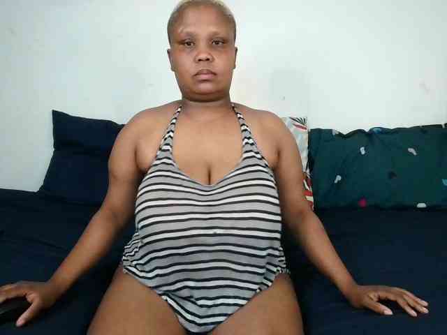 BIGTITTISXX BIGTITTISXX