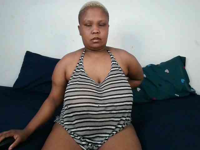 BIGTITTISXX BIGTITTISXX