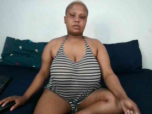 BIGTITTISXX BIGTITTISXX