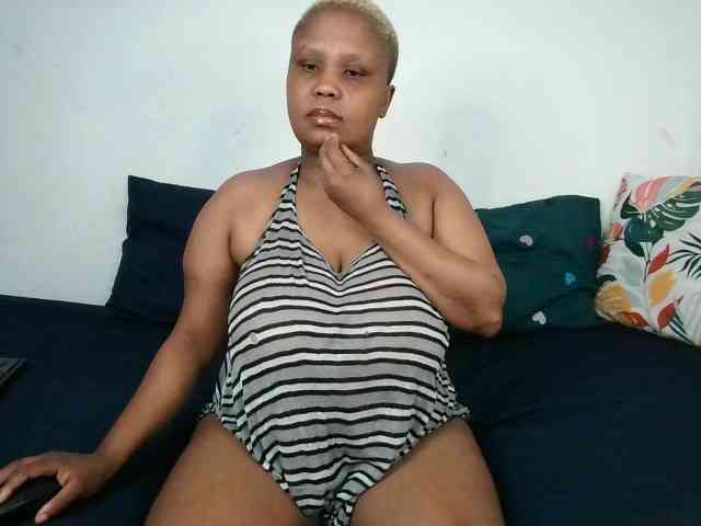 BIGTITTISXX BIGTITTISXX