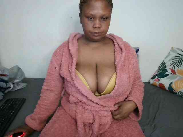 real live webcam BIGTITTISXX