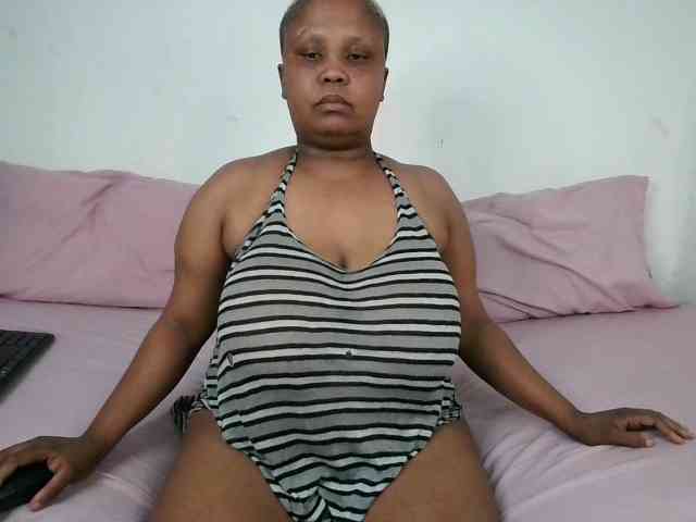 BIGTITTISXX BIGTITTISXX