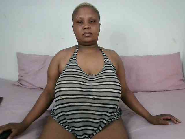 BIGTITTISXX BIGTITTISXX