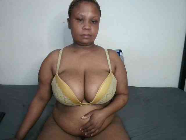BIGTITTISXX