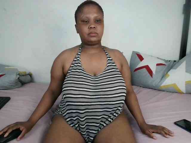 BIGTITTISXX BIGTITTISXX