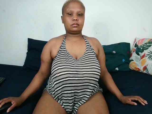 BIGTITTISXX BIGTITTISXX