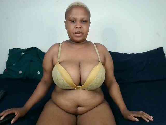 BIGTITTISXX BIGTITTISXX