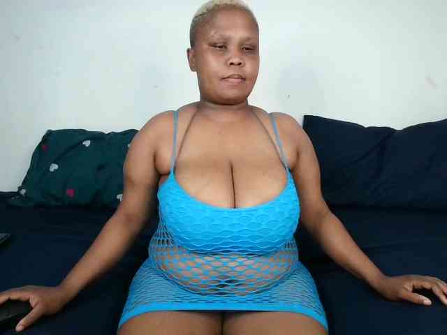 BIGTITTISXX BIGTITTISXX