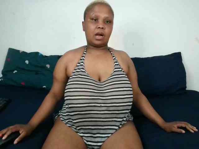 BIGTITTISXX BIGTITTISXX