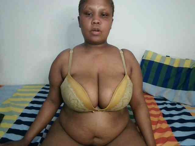 BIGTITTISXX
