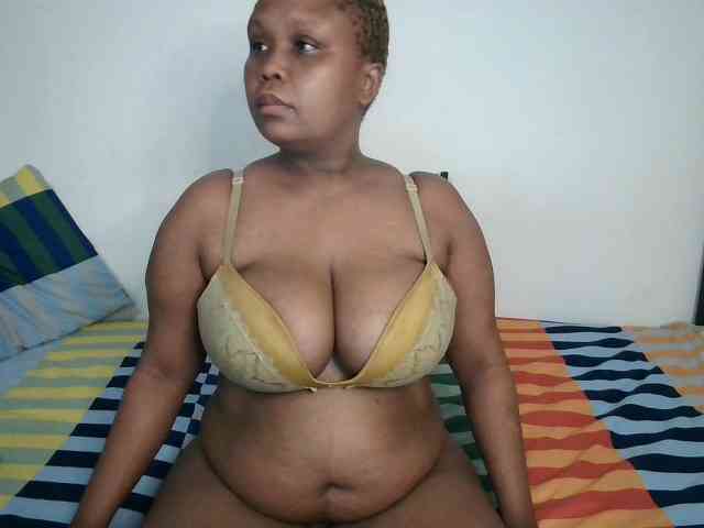 BIGTITTISXX