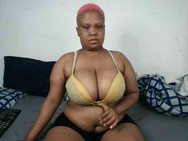 BIGTITTISXX BIGTITTISXX