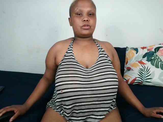 BIGTITTISXX BIGTITTISXX