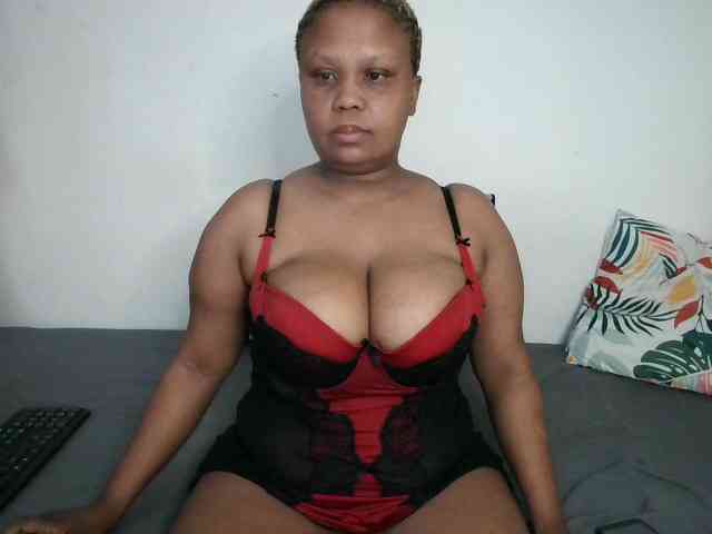 cam live BIGTITTISXX
