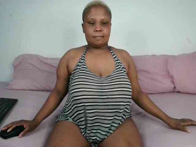 BIGTITTISXX BIGTITTISXX