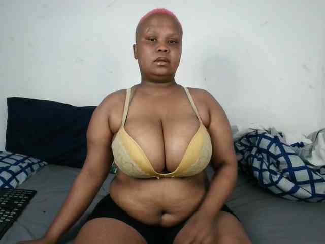 BIGTITTISXX BIGTITTISXX