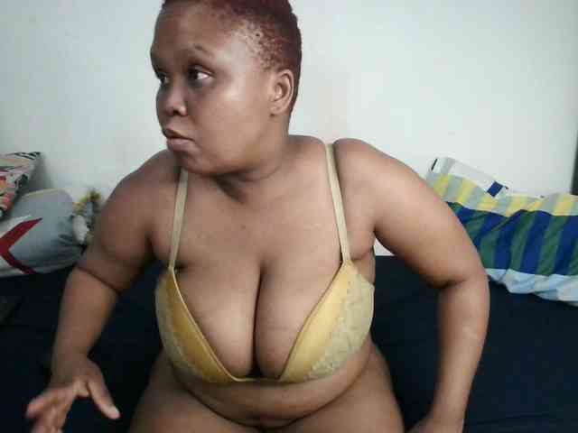 BIGTITTISXX BIGTITTISXX