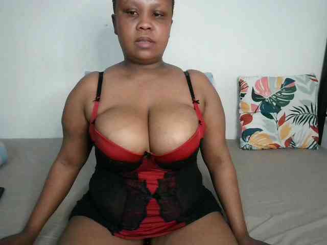 BIGTITTISXX