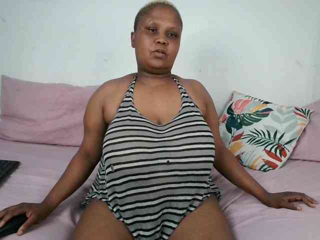 BIGTITTISXX BIGTITTISXX